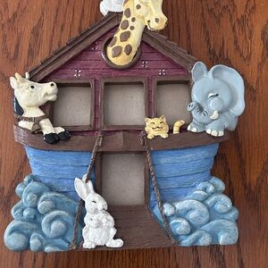 Source Unknown Animal Ark Wall Decor - Multicolor